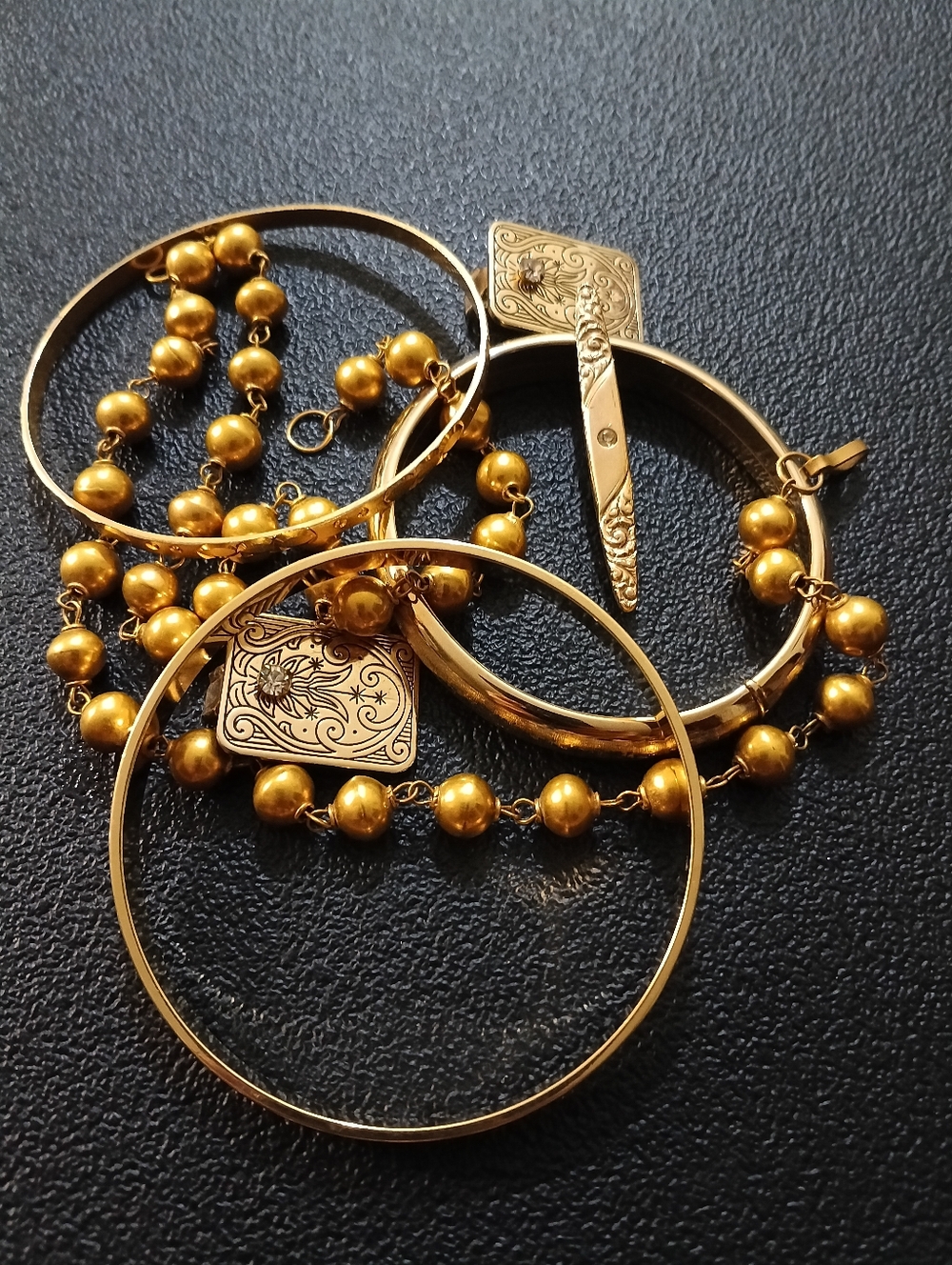 Vintage Gold Tone Jewelry Lot